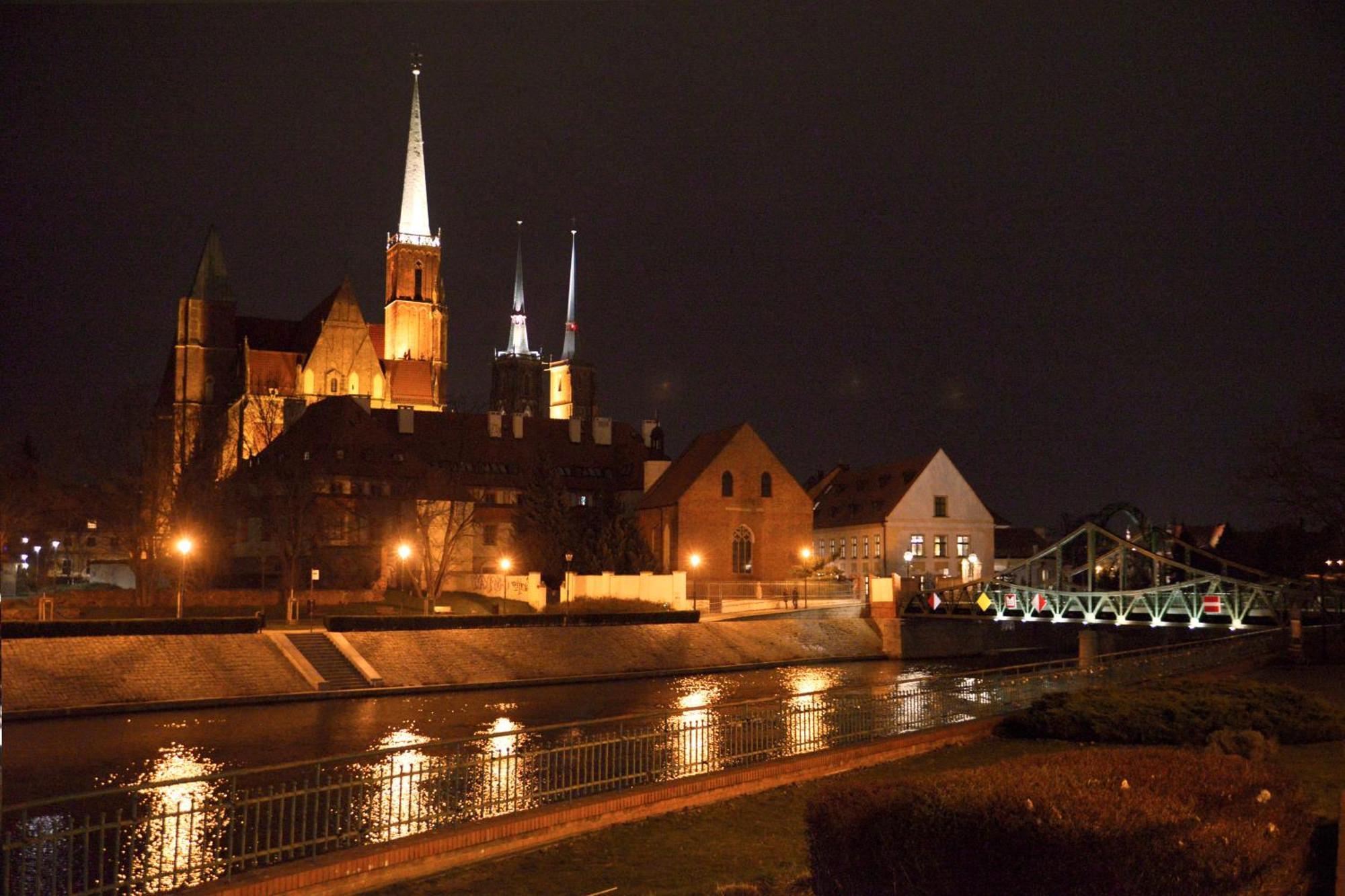 Rooms In Historic Heart Of Wroclaw Exterior photo